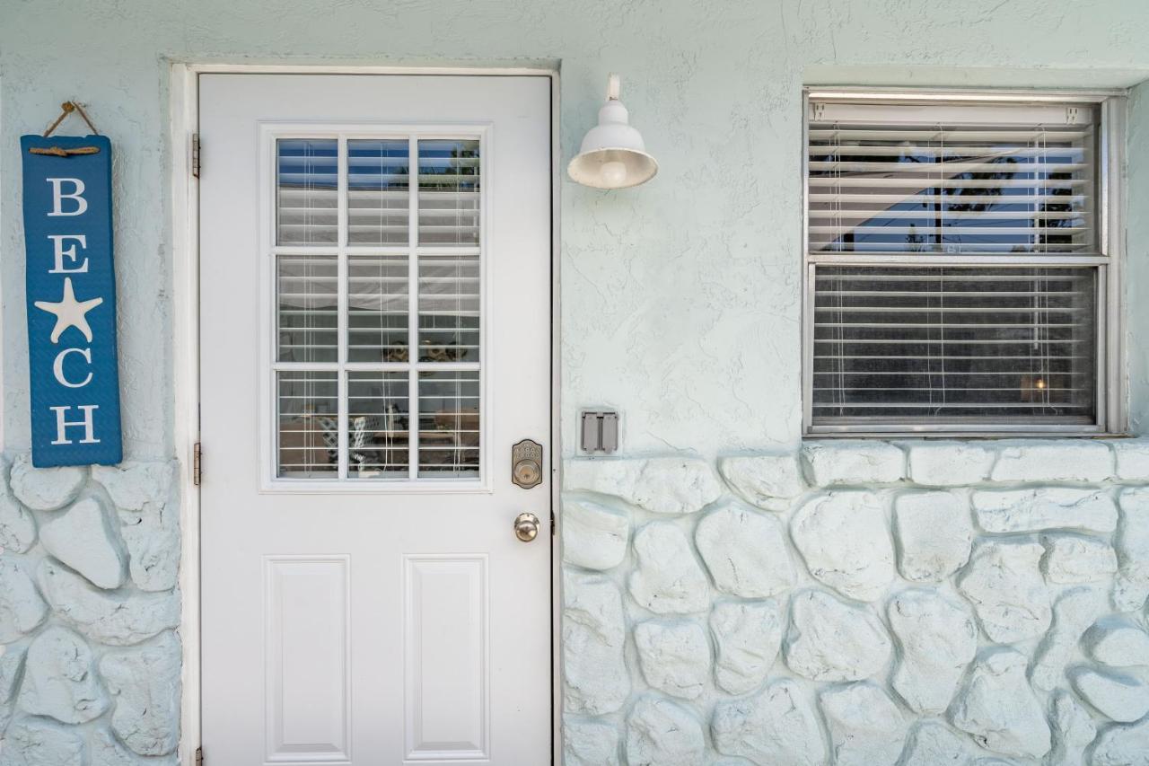 2bed 1bath Minutes To Downtown, Beaches, Restaurants, Theaters And * Sarasota