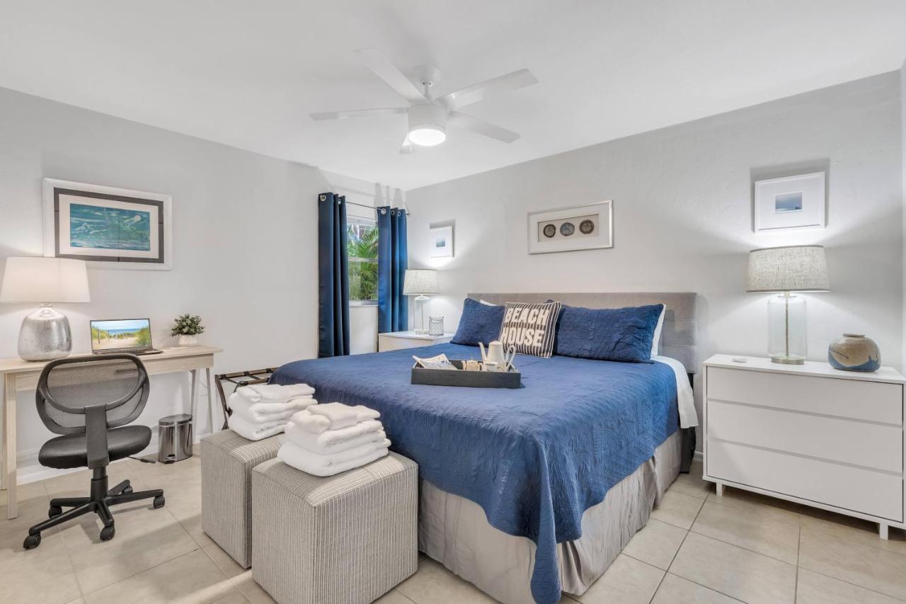 2bed 1bath Minutes To Downtown, Beaches, Restaurants, Theaters And Apartment Sarasota